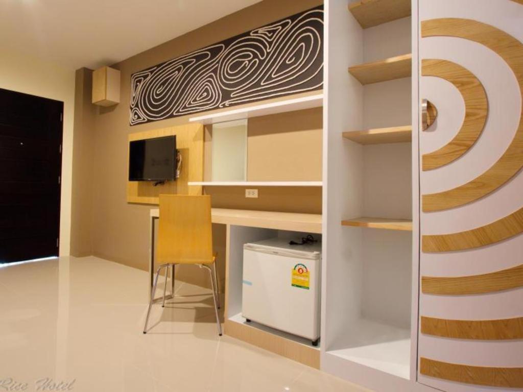The Rice Hotel Roi Et Zewnętrze zdjęcie