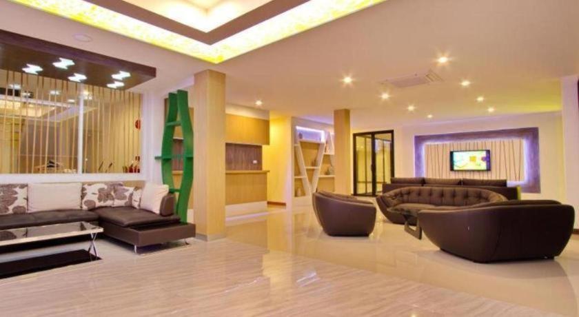 The Rice Hotel Roi Et Zewnętrze zdjęcie