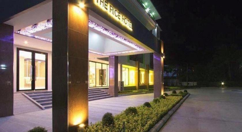 The Rice Hotel Roi Et Zewnętrze zdjęcie