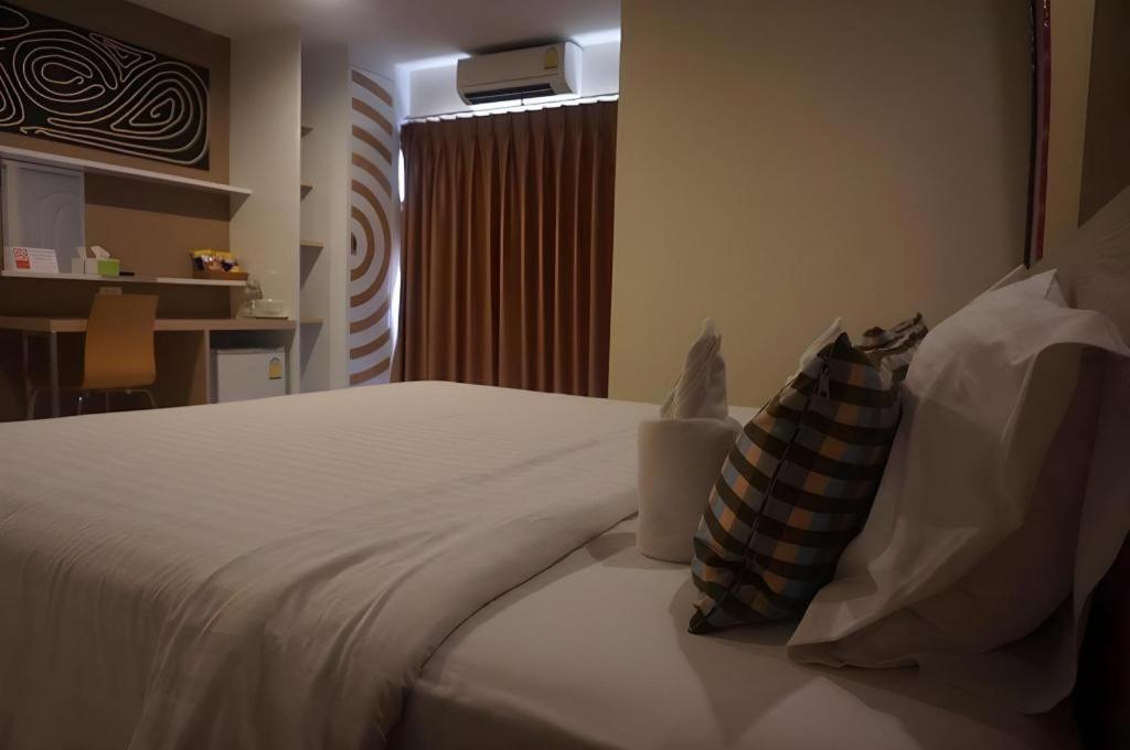The Rice Hotel Roi Et Zewnętrze zdjęcie